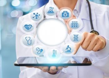 Hay carencia de digitalización en el sector salud