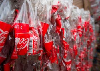 Coca-Cola se Compromete a reciclar el 100% de sus envases en Latam