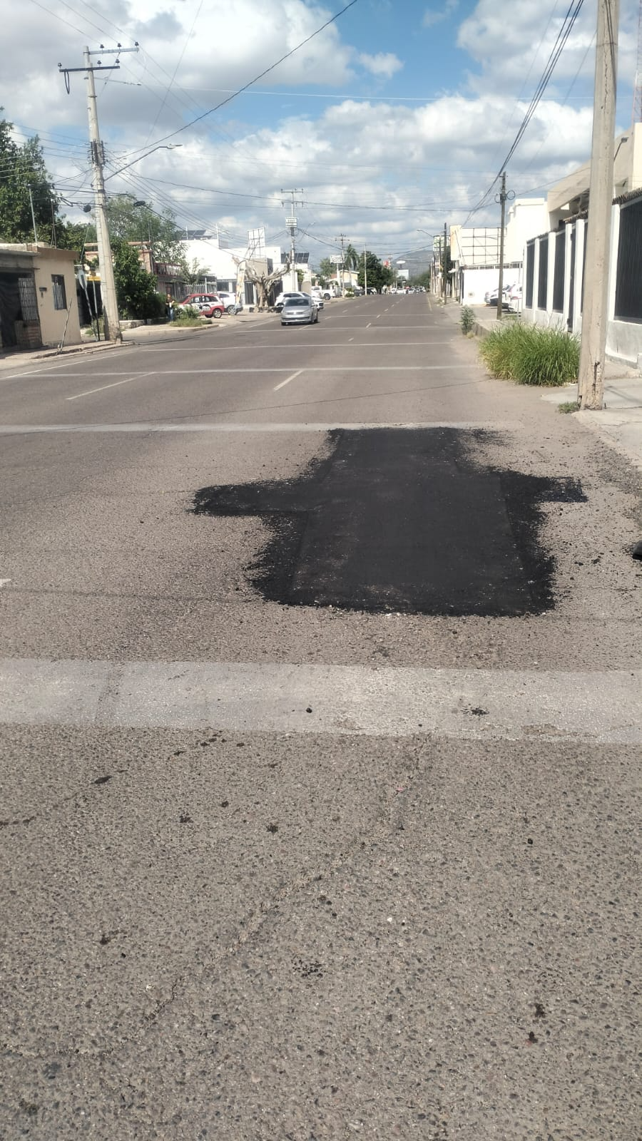 Mantiene Gobierno Municipal brigadas permanentes de bacheo