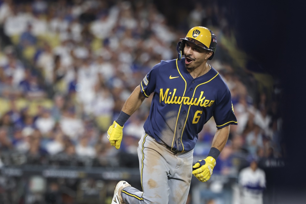 Brewers barren a los Dodgers y ganan la serie 4-0